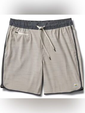Men’s Vuori 7” Banks Shorts Size Small Like NEW